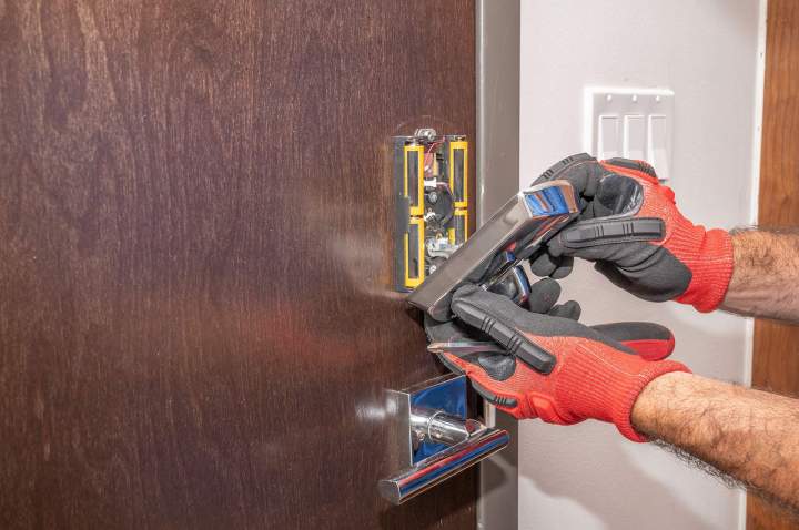 Door lock repair Markham